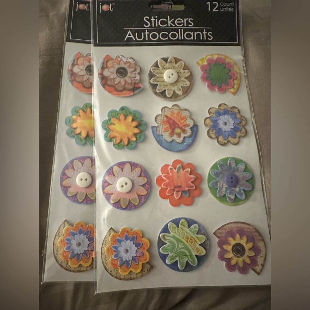 #23 Stickers Books - Picture 13 of 16